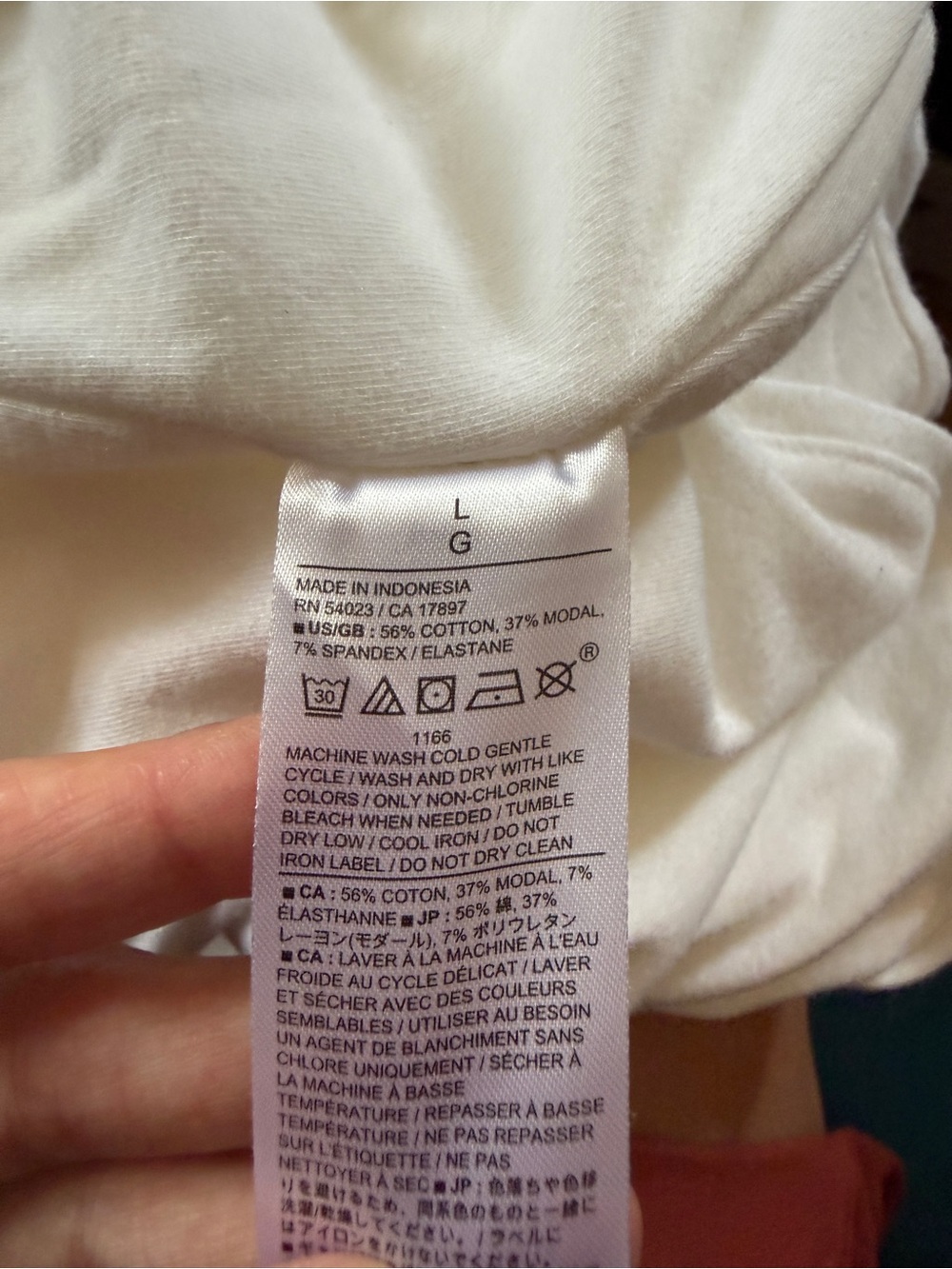 Banana Republic Factory off white "soft stretch" top. Large. NWOT. - Picture 7 of 8